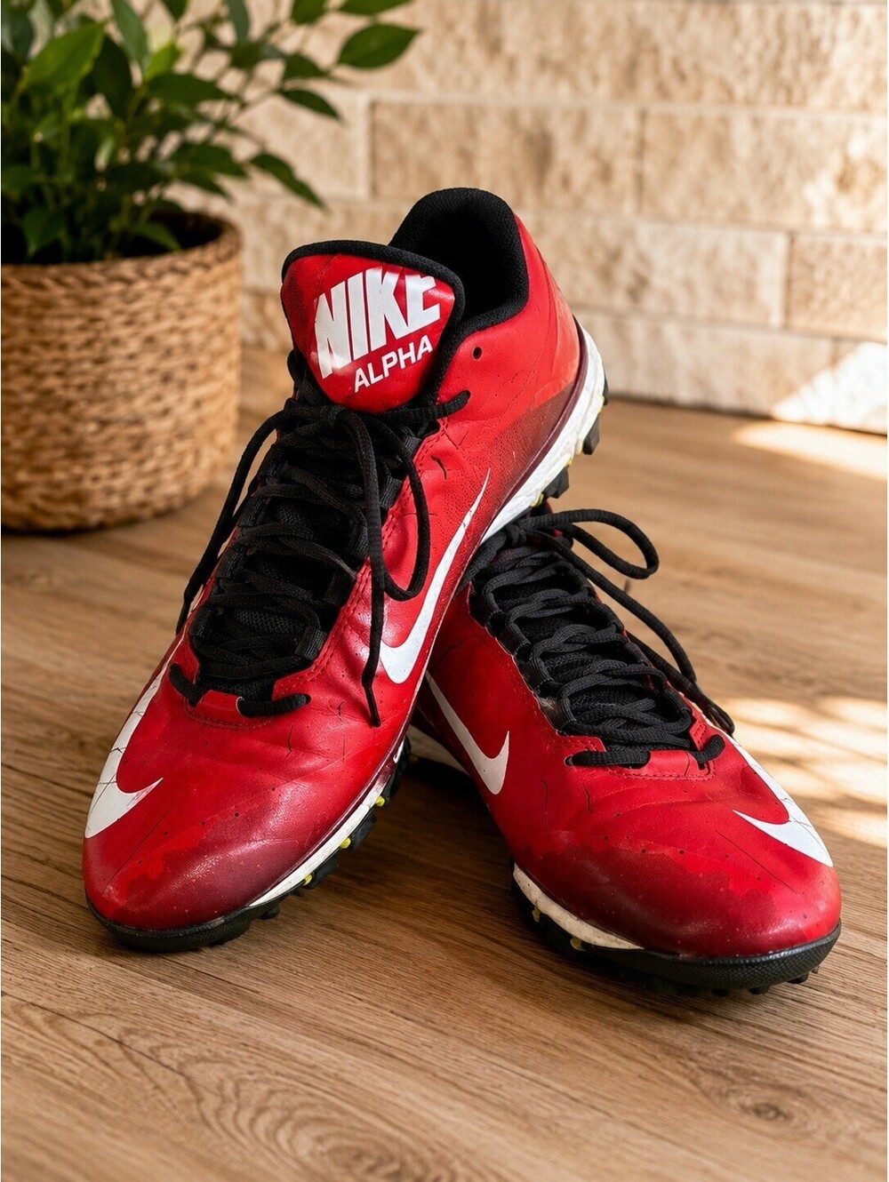 Nike Alpha Men’s Football Cleats Red White Black Size 9.5 FastFlex AS-IS